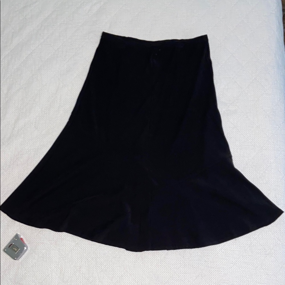 Elegant Black Women's Skirt